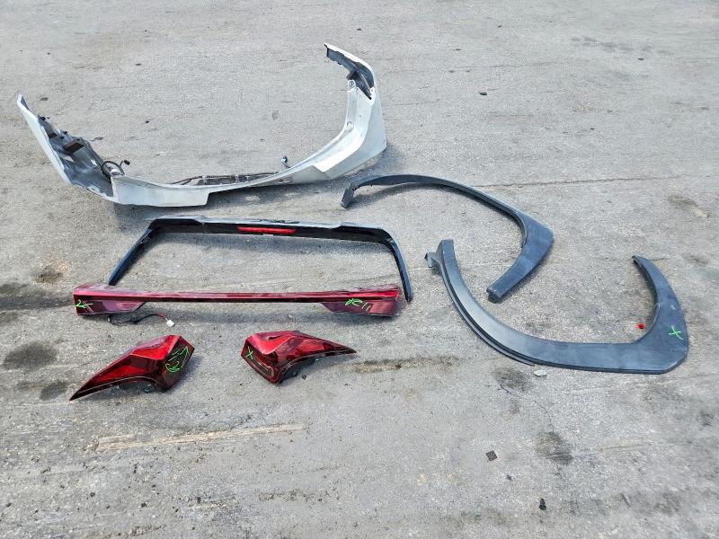 59622706 :رقم المزاد ، JTHX6JBH9P2152197 vin ، 2023 Lexus Ux 250h مزاد بيع