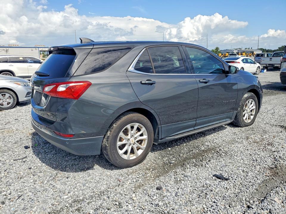 Продаж на аукціоні авто 2018 Chevrolet Equinox, vin: 2GNAXJEV9J6335087, номер лоту: 61438456