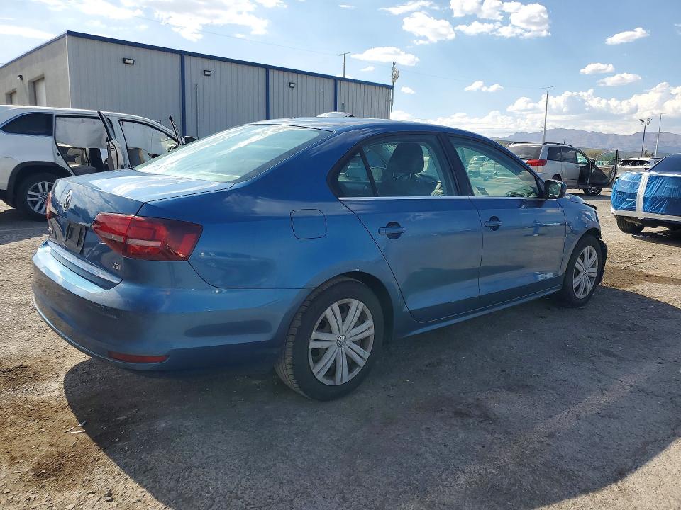 2017 Volkswagen Jetta მანქანა იყიდება აუქციონზე, vin: 3VW2B7AJ1HM318122, აუქციონის ნომერი: 61769236