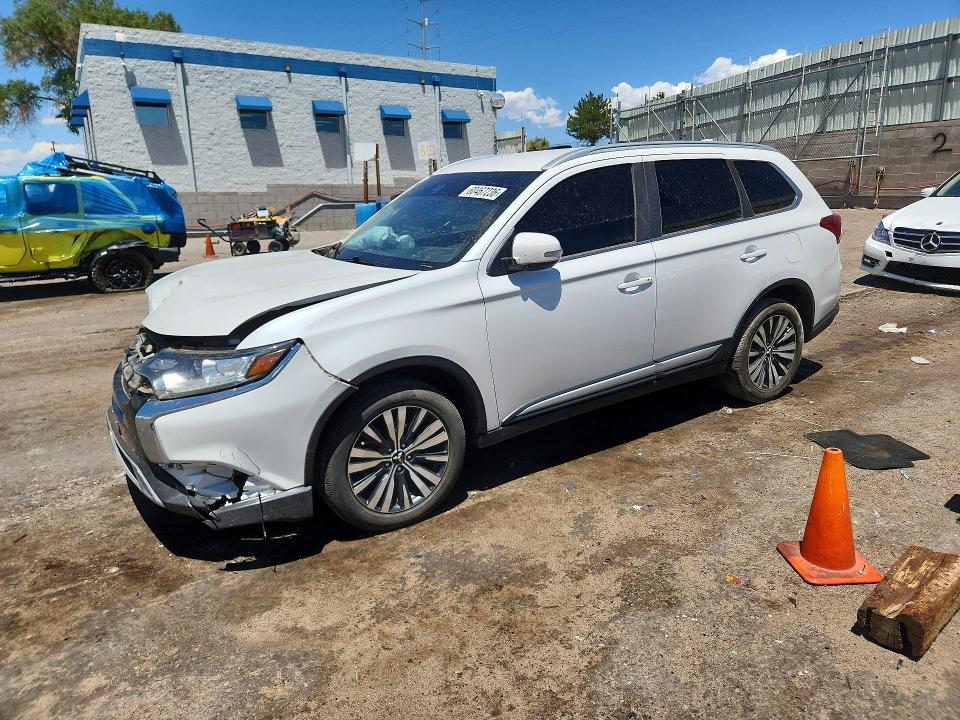 2020 Mitsubishi Outlander მანქანა იყიდება აუქციონზე, vin: JA4AZ3A30LZ024636, აუქციონის ნომერი: 60467236