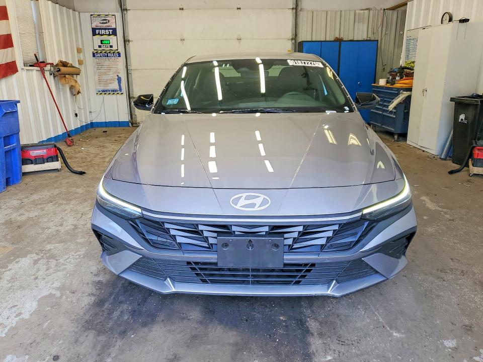Продажа на аукционе авто 2026 Hyundai Elantra, vin: KMHLM4DG0TU120891, номер лота: 61877276