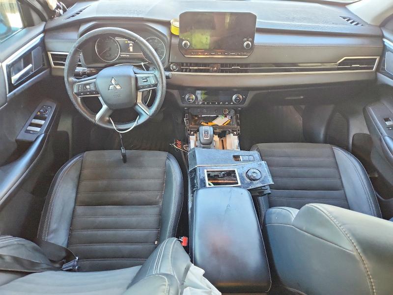 61772376 :رقم المزاد ، JA4J4UA84NZ052426 vin ، 2022 Mitsubishi Outlander مزاد بيع