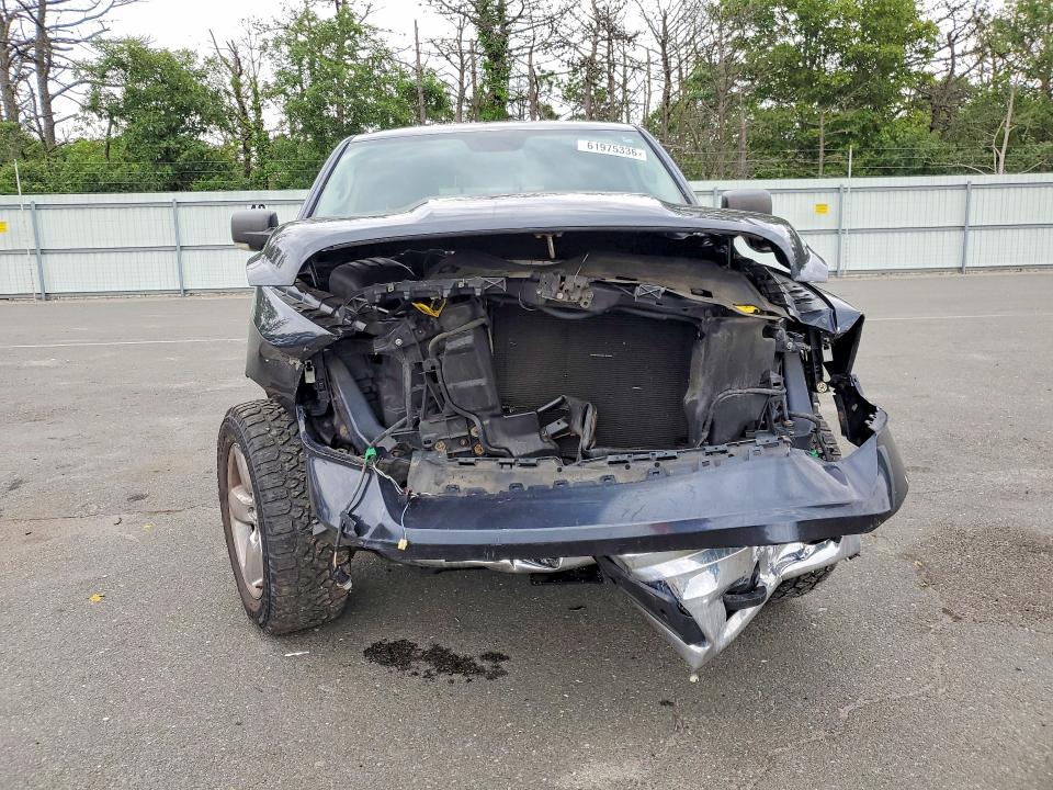 61975336 :رقم المزاد ، 1C6RR7LT0DS570819 vin ، 2013 Ram 1500 مزاد بيع