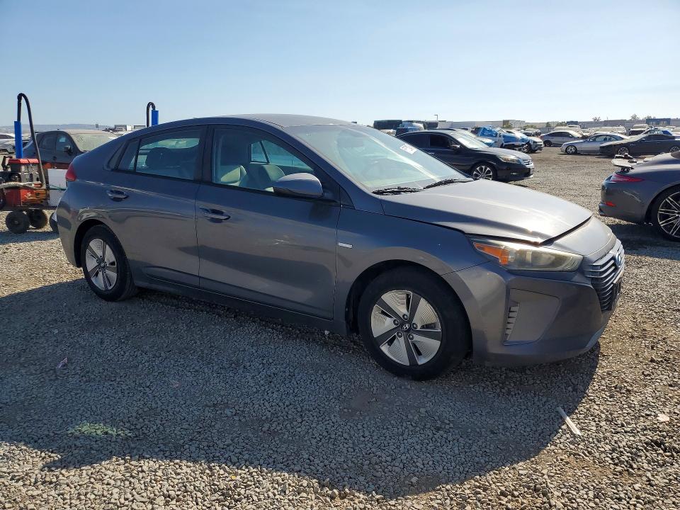 Продажа на аукционе авто 2017 Hyundai Ioniq, vin: KMHC65LC2HU024282, номер лота: 60529346