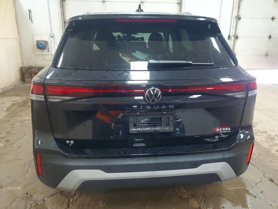 61489456 :رقم المزاد ، 3VVMR7RM8SM051401 vin ، 2025 Volkswagen Tiguan مزاد بيع