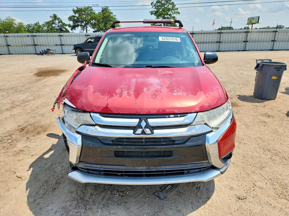 Продажа на аукционе авто 2018 Mitsubishi Outlander, vin: JA4AD2A38JZ055722, номер лота: 62837816