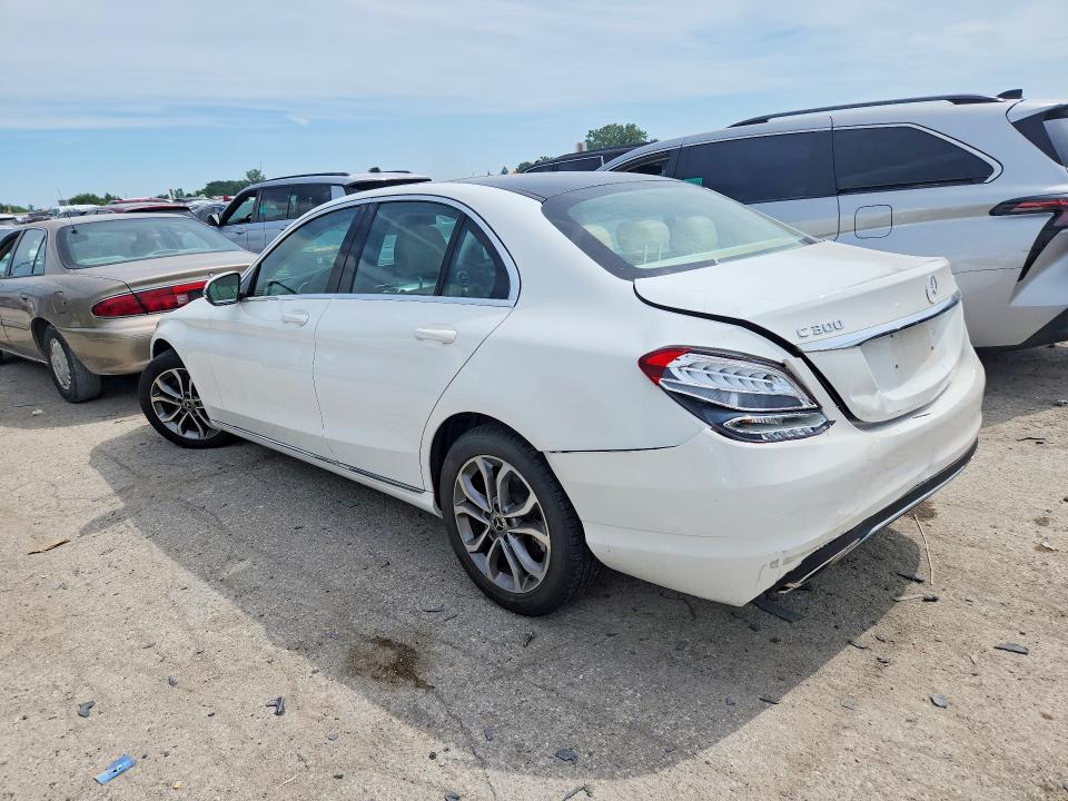 60189856 :رقم المزاد ، 55SWF4KB7HU224781 vin ، 2017 Mercedes-benz C مزاد بيع