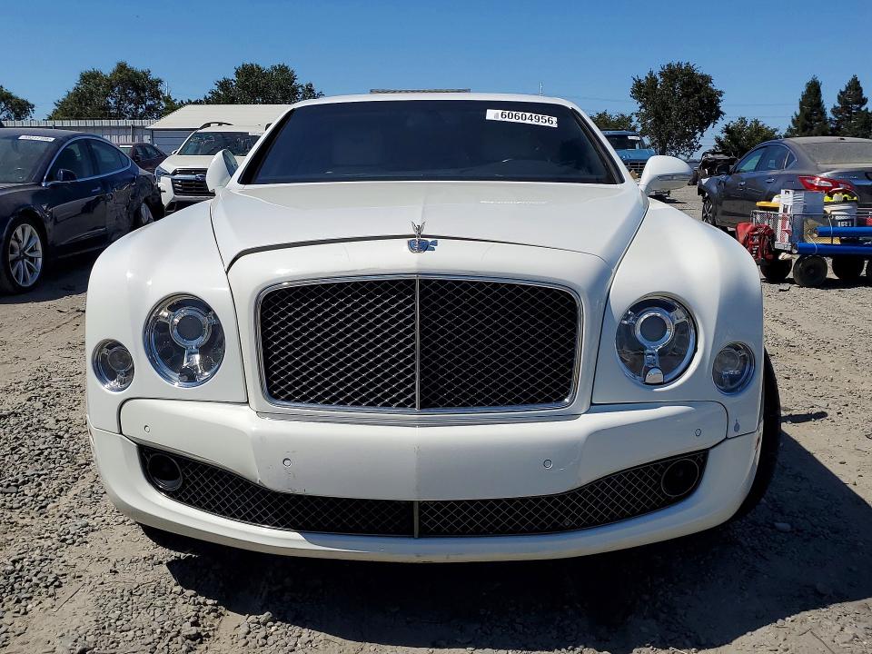 60604956 :رقم المزاد ، SCBBG7ZH3GC002262 vin ، 2016 Bentley Mulsanne مزاد بيع