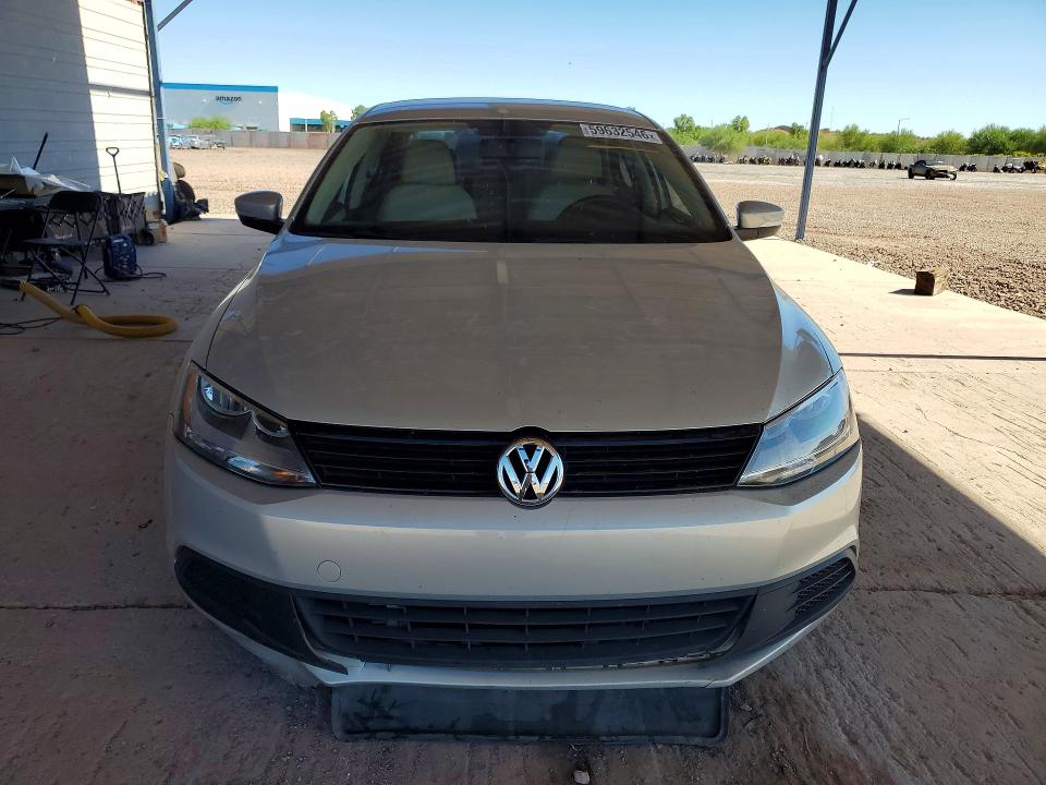 59632546 :رقم المزاد ، 3VWDZ7AJ5BM392333 vin ، 2011 Volkswagen Jetta مزاد بيع