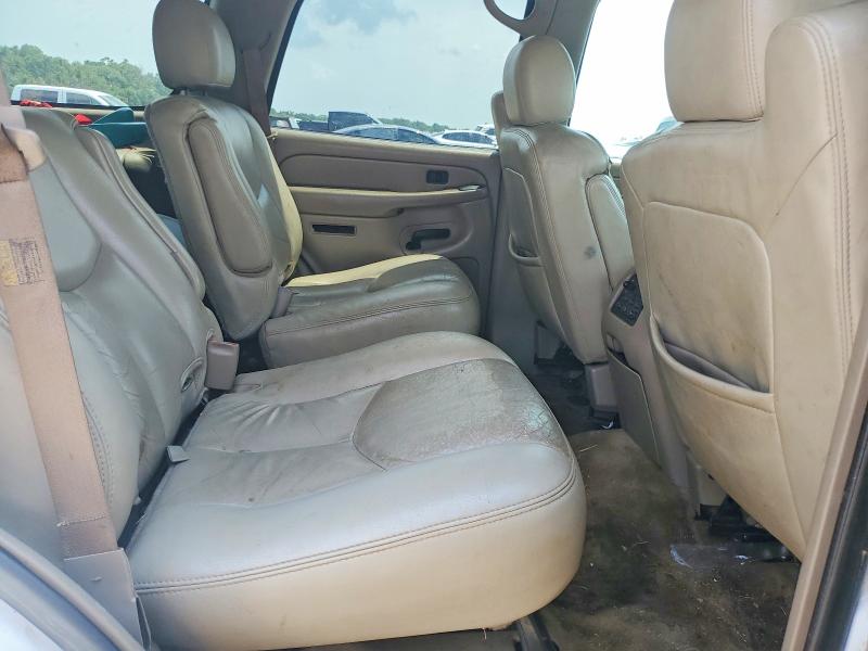 63043856 :رقم المزاد ، 1GKEC13Z34R263831 vin ، 2004 Gmc Yukon مزاد بيع