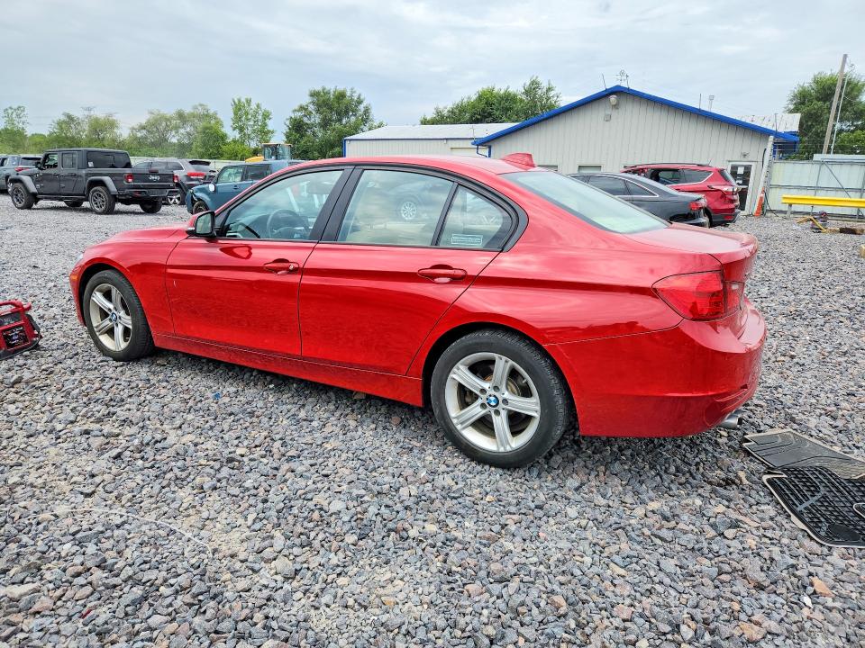 62507296 :رقم المزاد ، WBA3B3C54DJ810471 vin ، 2013 Bmw 328 مزاد بيع