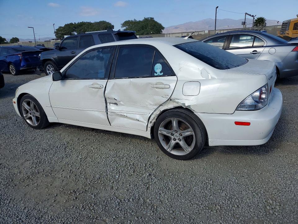 59790616 :رقم المزاد ، JTHBD182710028659 vin ، 2001 Lexus Is مزاد بيع