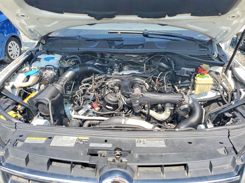 62204286 :رقم المزاد ، WVGEP9BP8DD011533 vin ، 2013 Volkswagen Touareg مزاد بيع