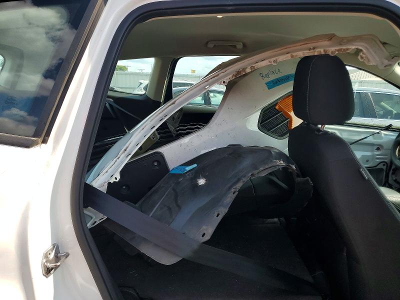 Продажа на аукционе авто 2017 Ford Escape, vin: 1FMCU0F78HUB57202, номер лота: 62060566