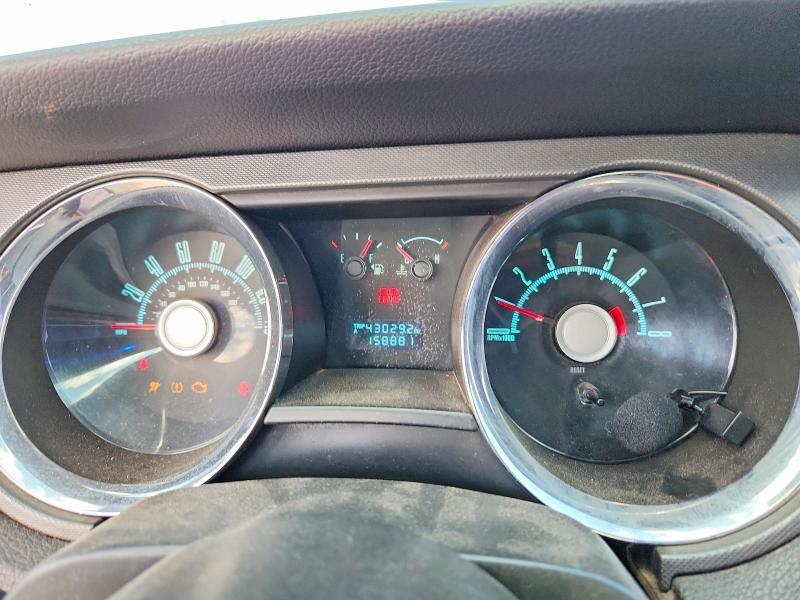 61435646 :رقم المزاد ، 1ZVBP8CH7A5117516 vin ، 2010 Ford Mustang مزاد بيع