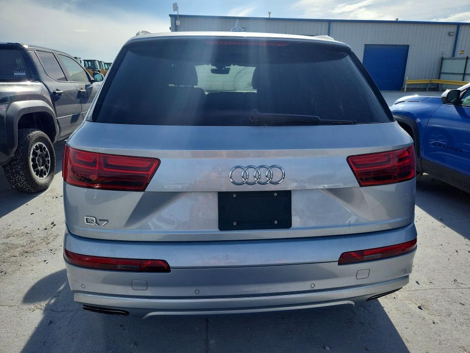 Продажа на аукционе авто 2019 Audi Q7, vin: WA1AAAF73KD013939, номер лота: 61345296