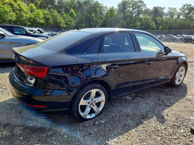 Продаж на аукціоні авто 2018 Audi A3, vin: WAUAUGFF9J1028739, номер лоту: 58034746