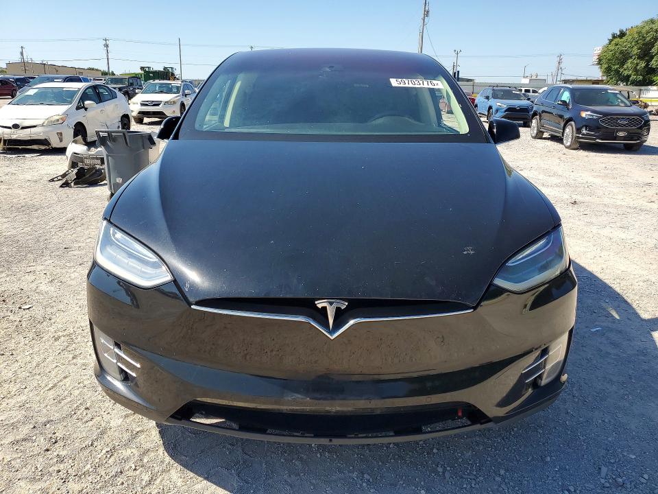 Продажа на аукционе авто 2016 Tesla Model X, vin: 5YJXCAE28GF008736, номер лота: 59703776