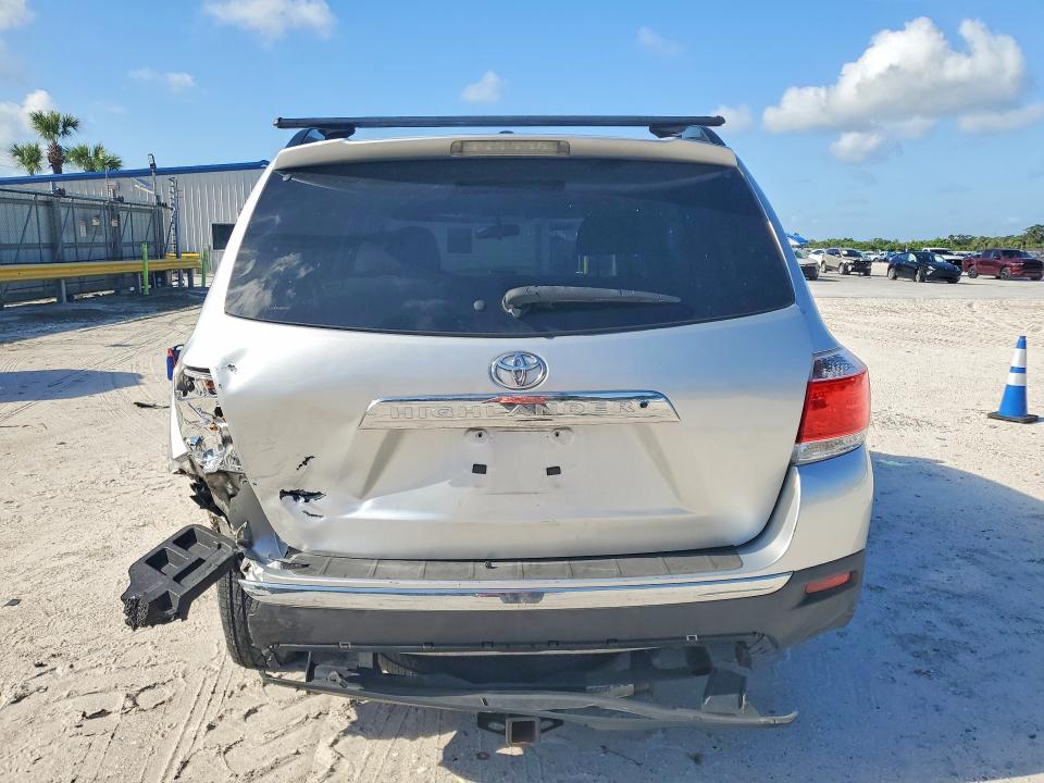 Продаж на аукціоні авто 2011 Toyota Highlander, vin: 5TDZK3EHXBS031287, номер лоту: 60129696