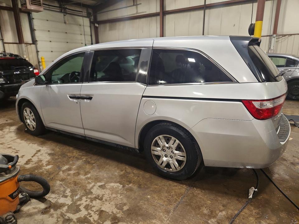 60001666 :رقم المزاد ، 5FNRL5H21BB010610 vin ، 2011 Honda Odyssey مزاد بيع