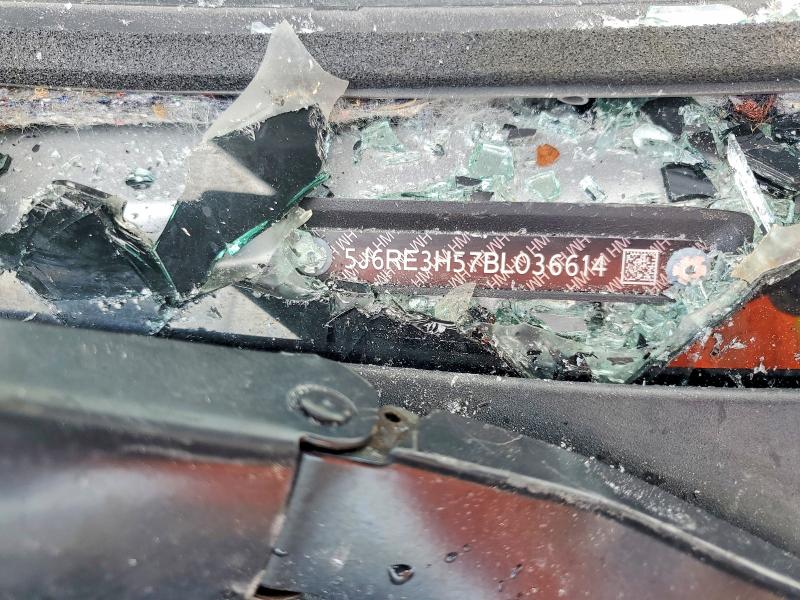 2011 Honda Cr-v მანქანა იყიდება აუქციონზე, vin: 5J6RE3H57BL036614, აუქციონის ნომერი: 61077566