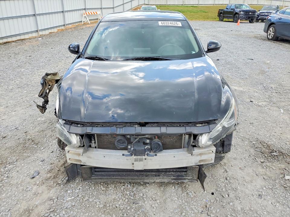 60324626 :رقم المزاد ، 1N4BL4BV1LC156900 vin ، 2020 Nissan Altima مزاد بيع