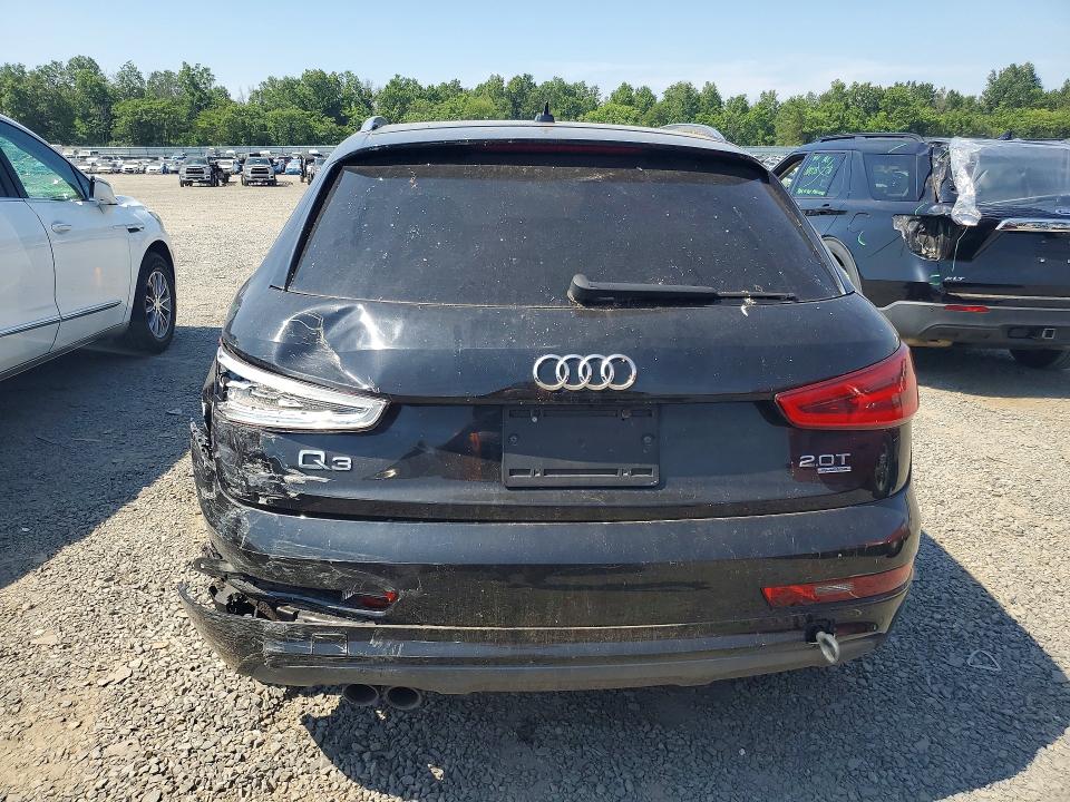 2015 Audi Q3 მანქანა იყიდება აუქციონზე, vin: WA1GFCFS8FR013763, აუქციონის ნომერი: 61588856
