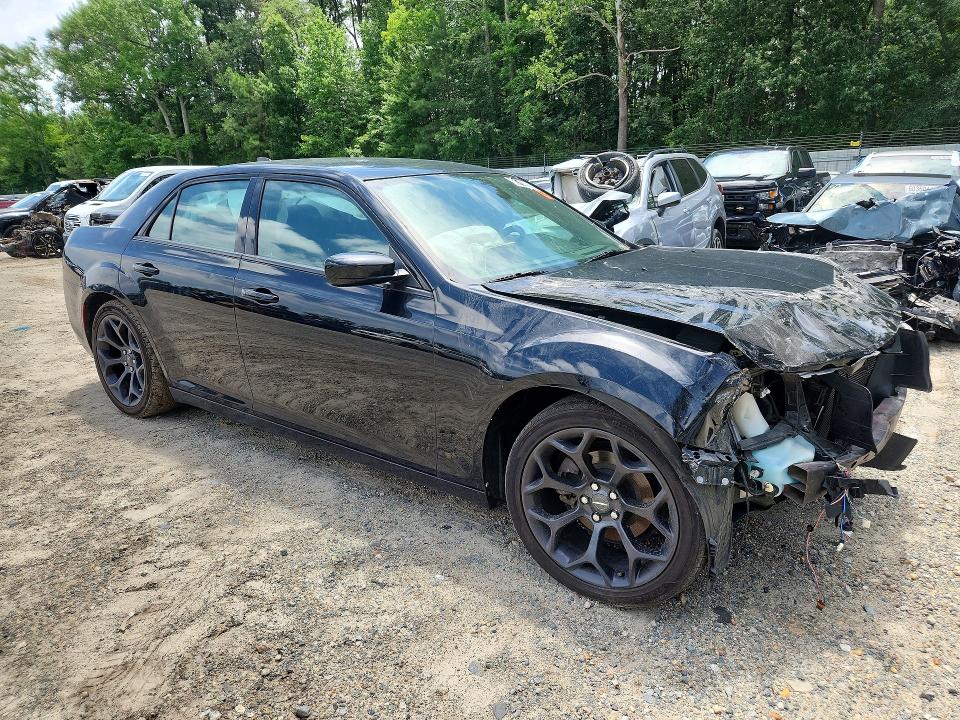 53258306 :رقم المزاد ، 2C3CCAAG2KH675986 vin ، 2019 Chrysler 300 مزاد بيع