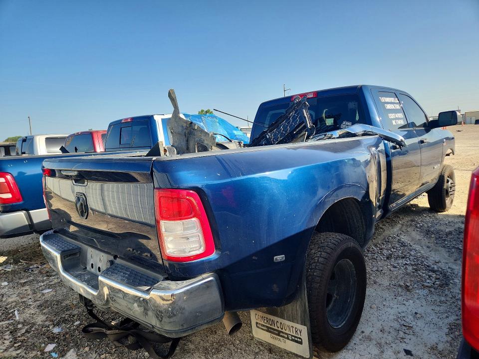 61352206 :رقم المزاد ، 3C63RRGL4KG628821 vin ، 2019 Ram 3500 مزاد بيع