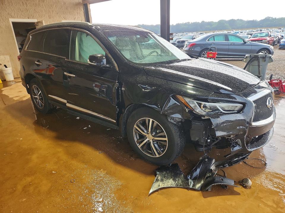 60131576 :رقم المزاد ، 5N1DL0MN9HC520881 vin ، 2017 Infiniti Qx60 مزاد بيع