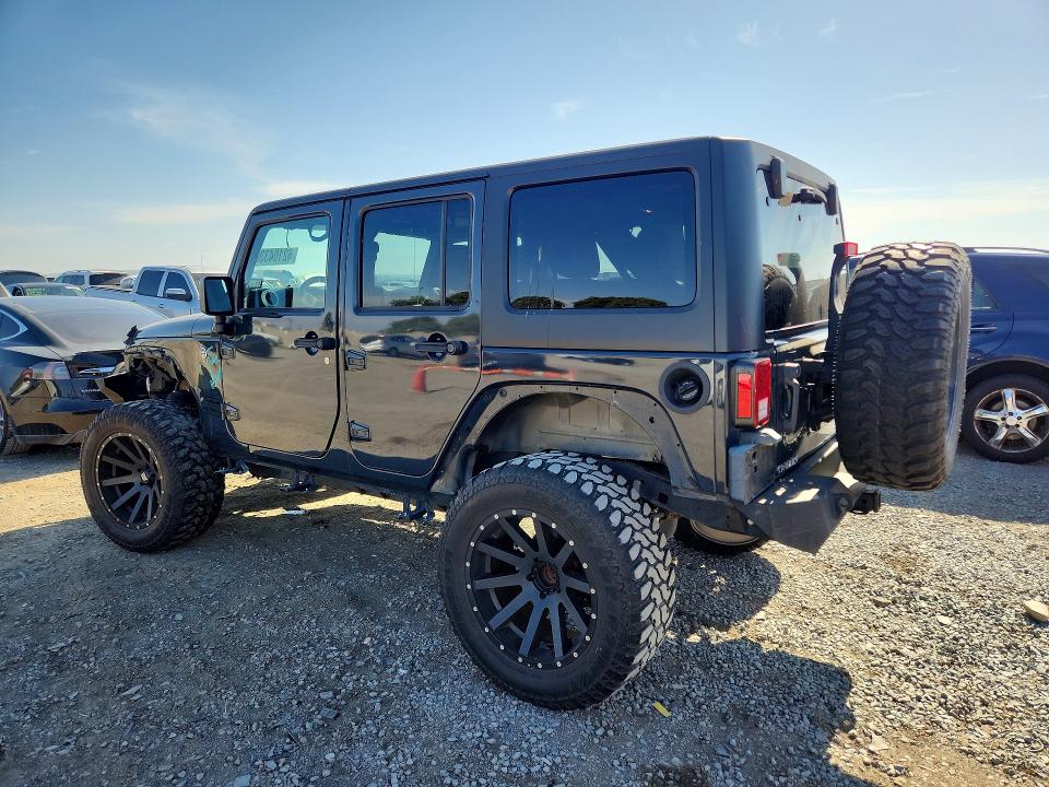 62104336 :رقم المزاد ، 1C4BJWDG8GL318909 vin ، 2016 Jeep Wrangler Unlimited مزاد بيع