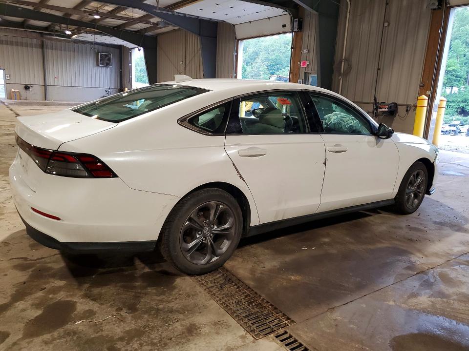 Auction sale of the 2023 Honda Accord, vin: 1HGCY1F39PA013462, lot number: 62842536