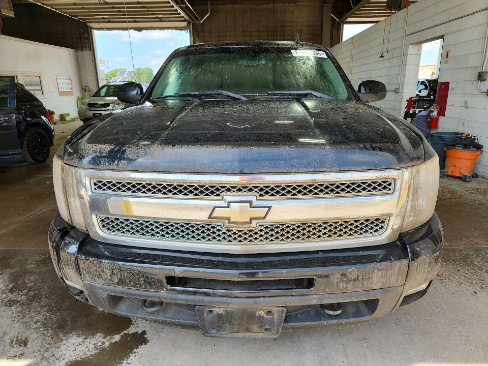 60886096 :رقم المزاد ، 3GCPKTE37BG401301 vin ، 2011 Chevrolet Silverado مزاد بيع