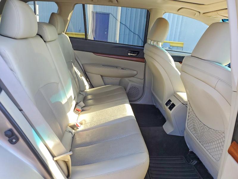 Продажа на аукционе авто 2014 Subaru Outback, vin: 4S4BRBLC8E3267548, номер лота: 63198706