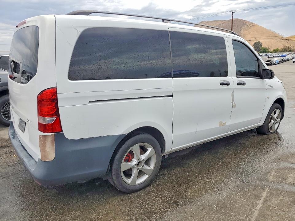 2016 Mercedes-benz Metris მანქანა იყიდება აუქციონზე, vin: WD4PG2EE3G3113255, აუქციონის ნომერი: 61871566