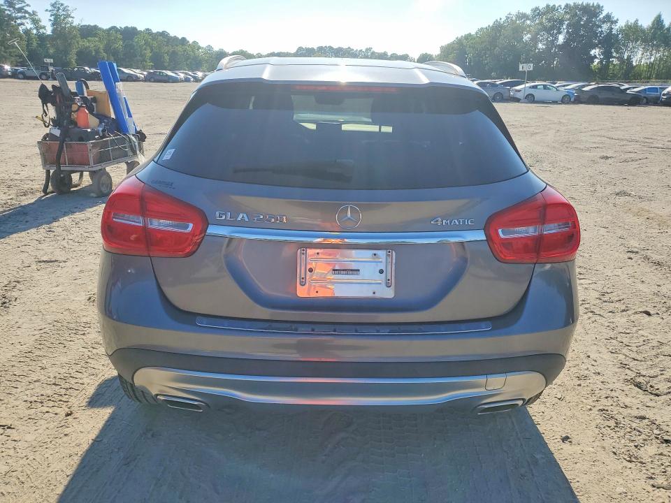 Продаж на аукціоні авто 2015 Mercedes-benz Gla, vin: WDCTG4GB3FJ172852, номер лоту: 61244926