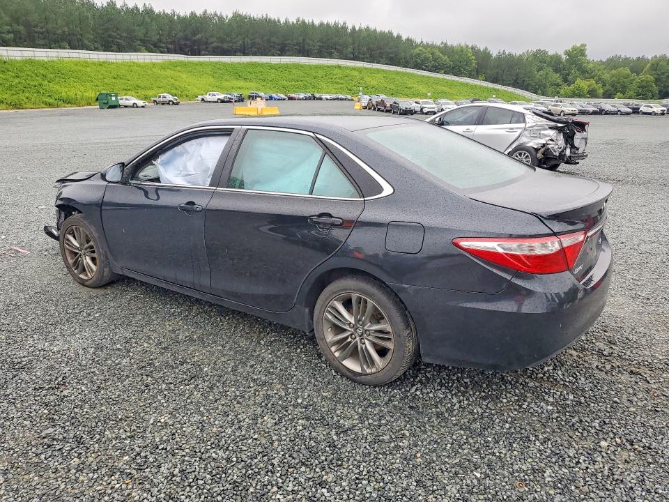 59947416 :رقم المزاد ، 4T1BF1FKXHU403456 vin ، 2017 Toyota Camry مزاد بيع