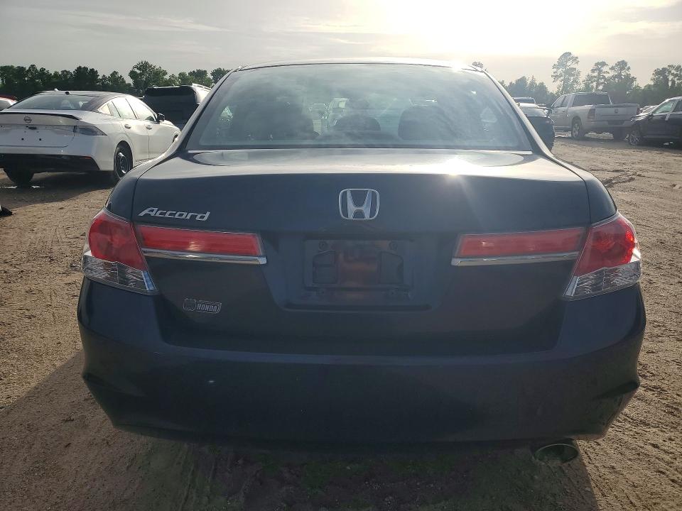 2011 Honda Accord მანქანა იყიდება აუქციონზე, vin: 1HGCP2F76BA040493, აუქციონის ნომერი: 60929876