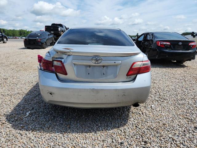 60875646 :رقم المزاد ، 4T1BE46K28U239317 vin ، 2008 Toyota Camry مزاد بيع