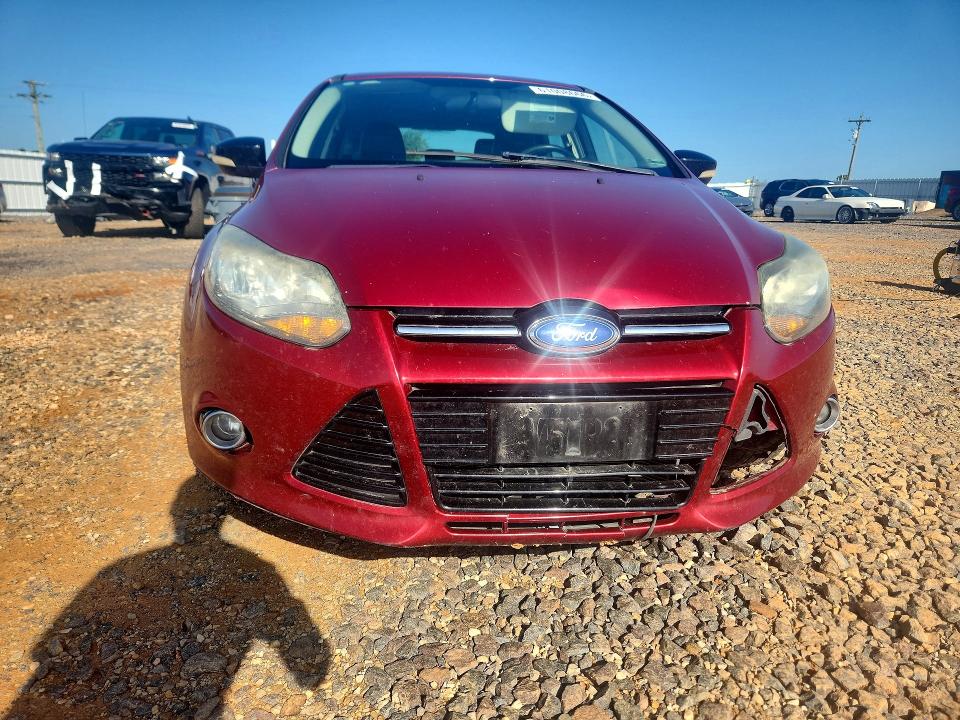61008666 :رقم المزاد ، 1FADP3K29EL276198 vin ، 2014 Ford Focus مزاد بيع