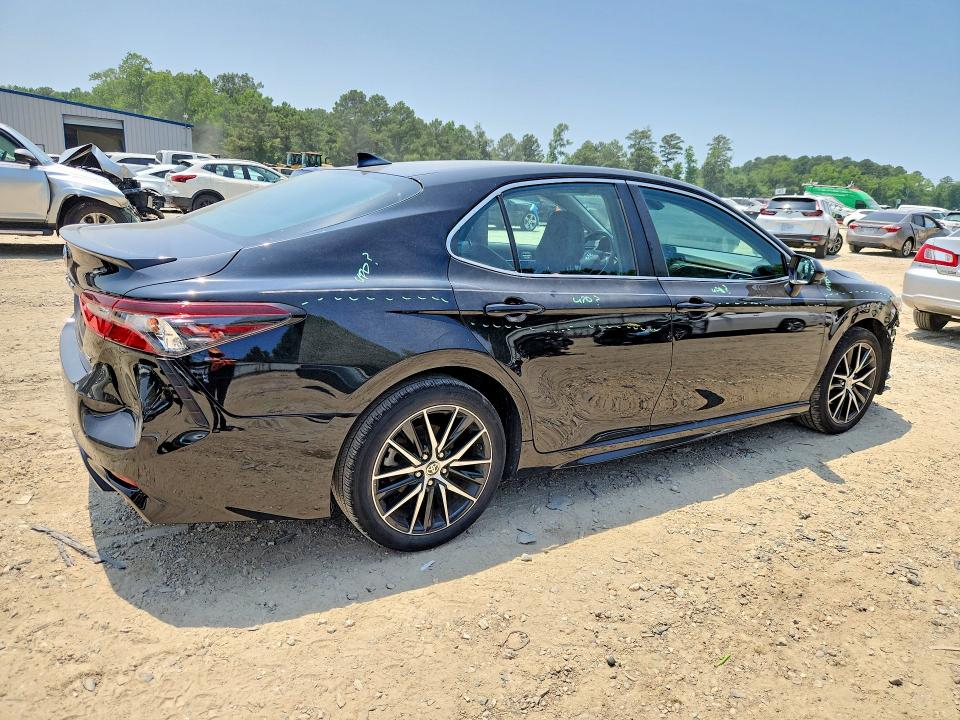 2021 Toyota Camry მანქანა იყიდება აუქციონზე, vin: 4T1G11AK1MU547919, აუქციონის ნომერი: 85968835