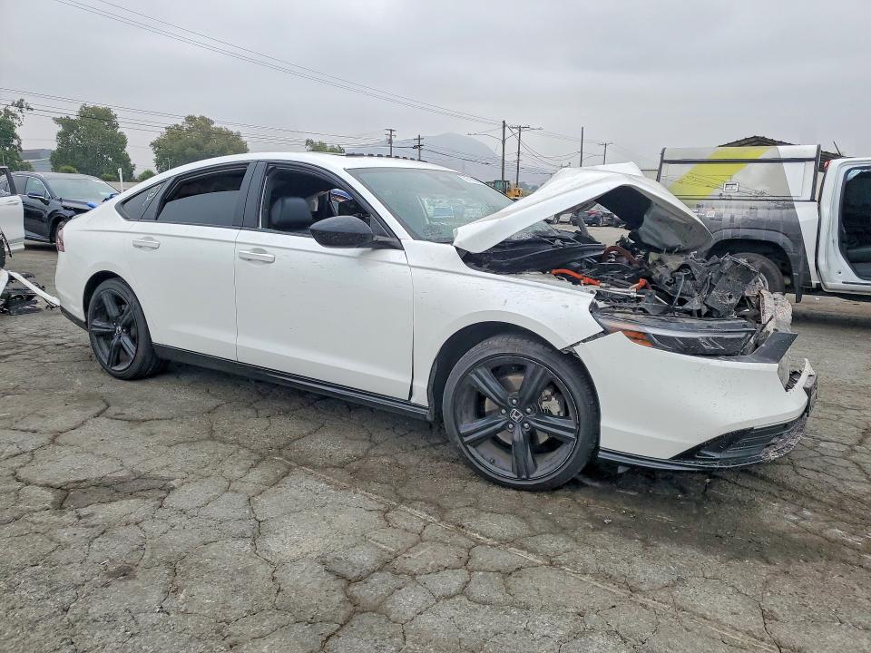 59718996 :رقم المزاد ، 1HGCY2F77RA021331 vin ، 2024 Honda Accord مزاد بيع