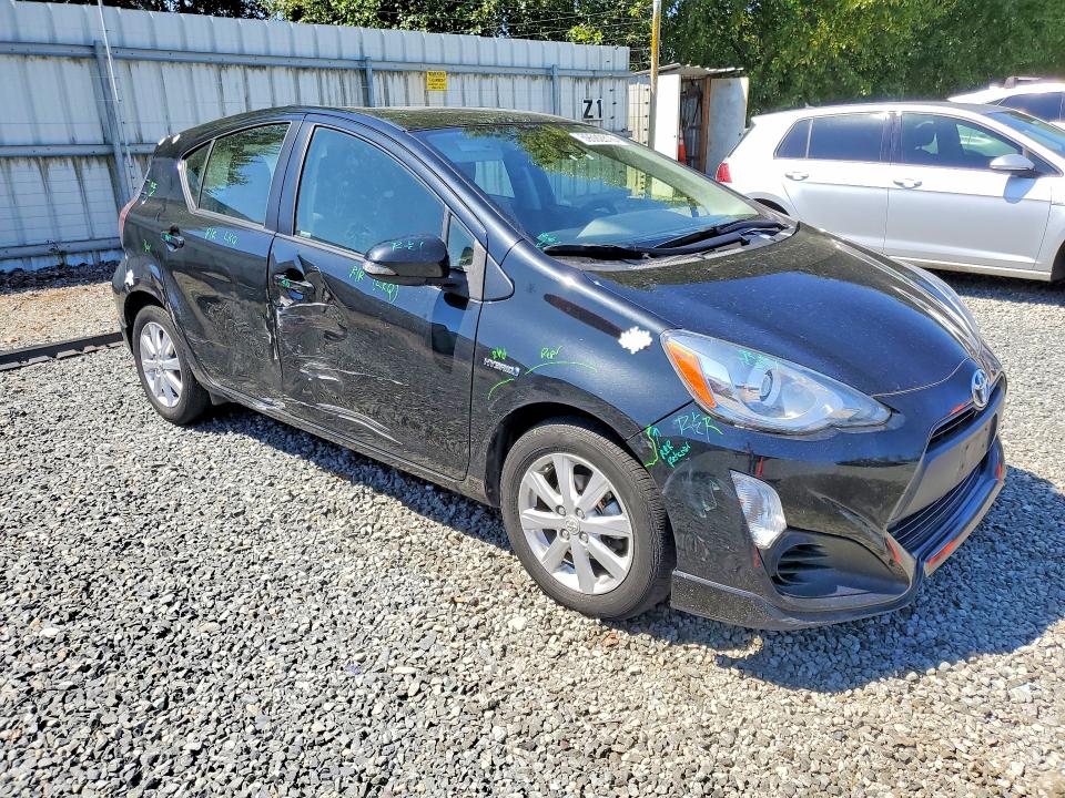 Auction sale of the 2017 Toyota Prius C, vin: JTDKDTB32H1592352, lot number: 59592816