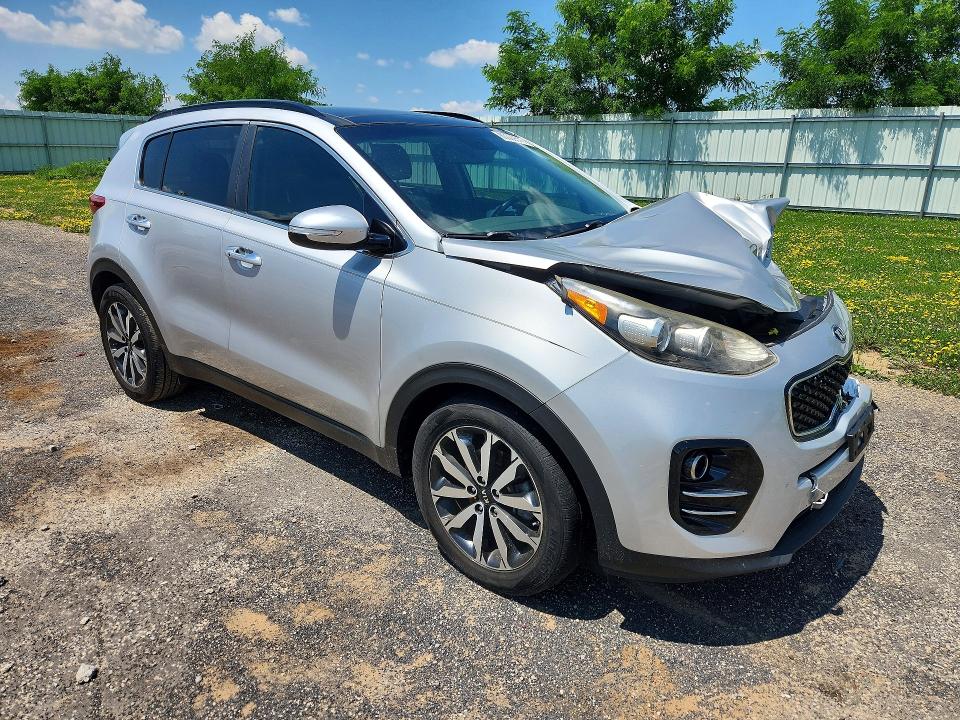 60009516 :رقم المزاد ، KNDPN3AC9J7390471 vin ، 2018 Kia Sportage مزاد بيع