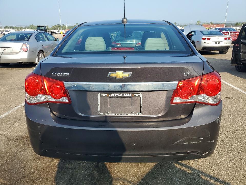 Продаж на аукціоні авто 2015 Chevrolet Cruze, vin: 1G1PC5SB6F7279187, номер лоту: 61523496