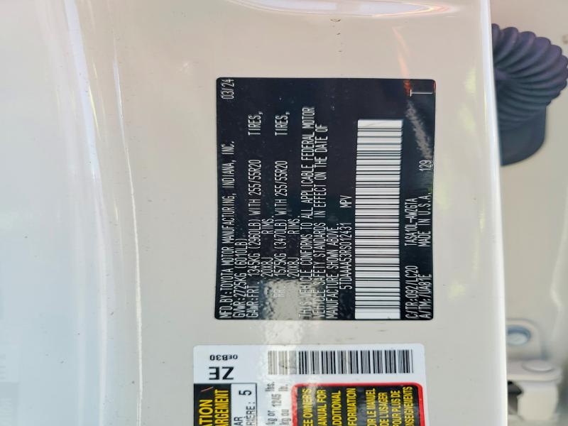 2024 Toyota Grand Highlander მანქანა იყიდება აუქციონზე, vin: 5TDAAAA53RS012431, აუქციონის ნომერი: 61820026