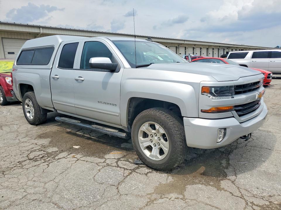 Продаж на аукціоні авто 2018 Chevrolet Silverado, vin: 1GCVKREC9JZ260272, номер лоту: 59192726