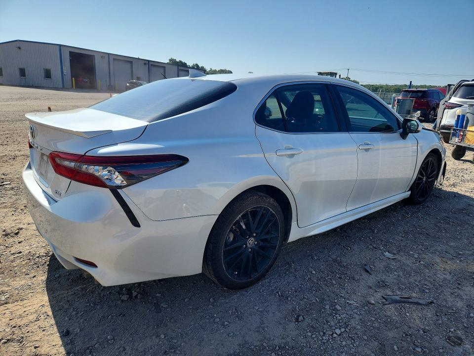 2023 Toyota Camry მანქანა იყიდება აუქციონზე, vin: 4T1K61AK8PU723882, აუქციონის ნომერი: 60153106