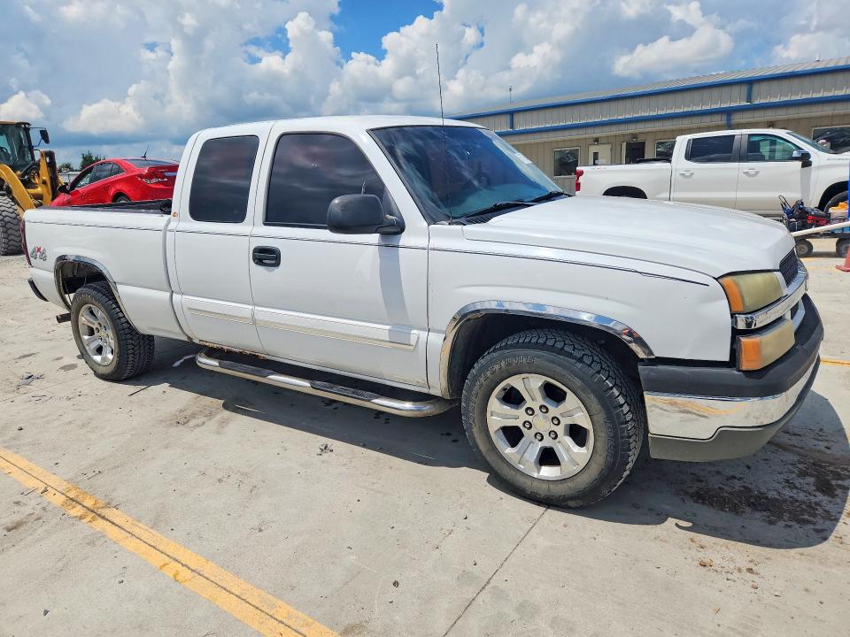 61709446 :رقم المزاد ، 1GCEK19T23E120957 vin ، 2003 Chevrolet Silverado مزاد بيع