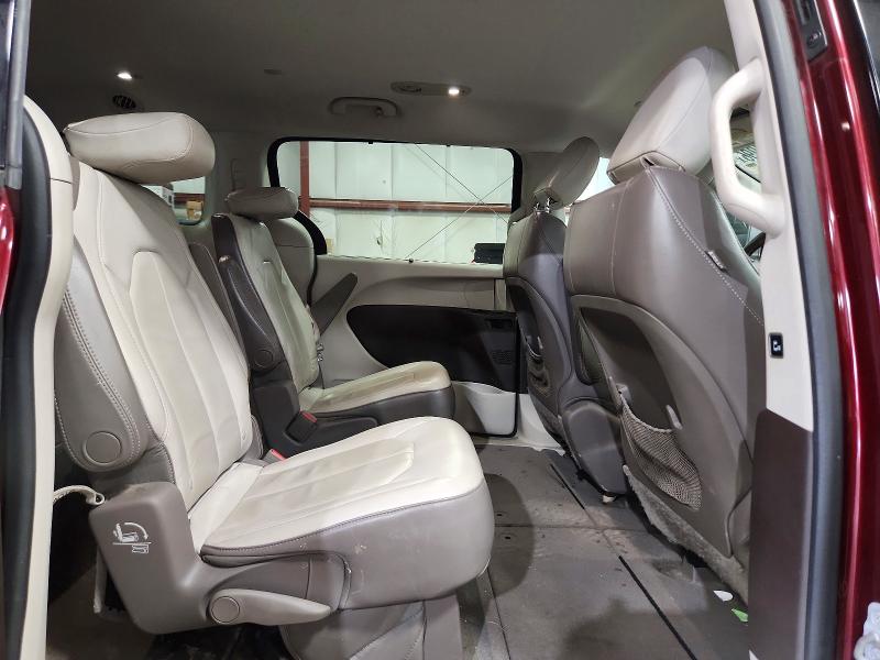 58594096 :رقم المزاد ، 2C4RC1BG7HR588009 vin ، 2017 Chrysler Pacifica مزاد بيع